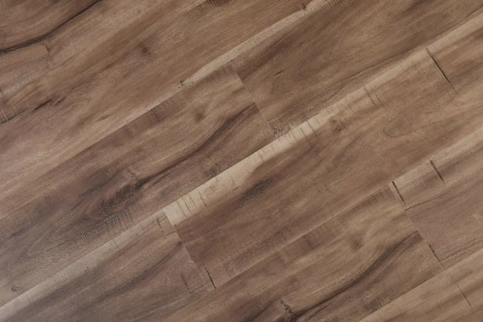 DF007 Gray Canyon Walnut. 47" x 6.5" x 6.5mm (31.45 Sqft/Ctn)